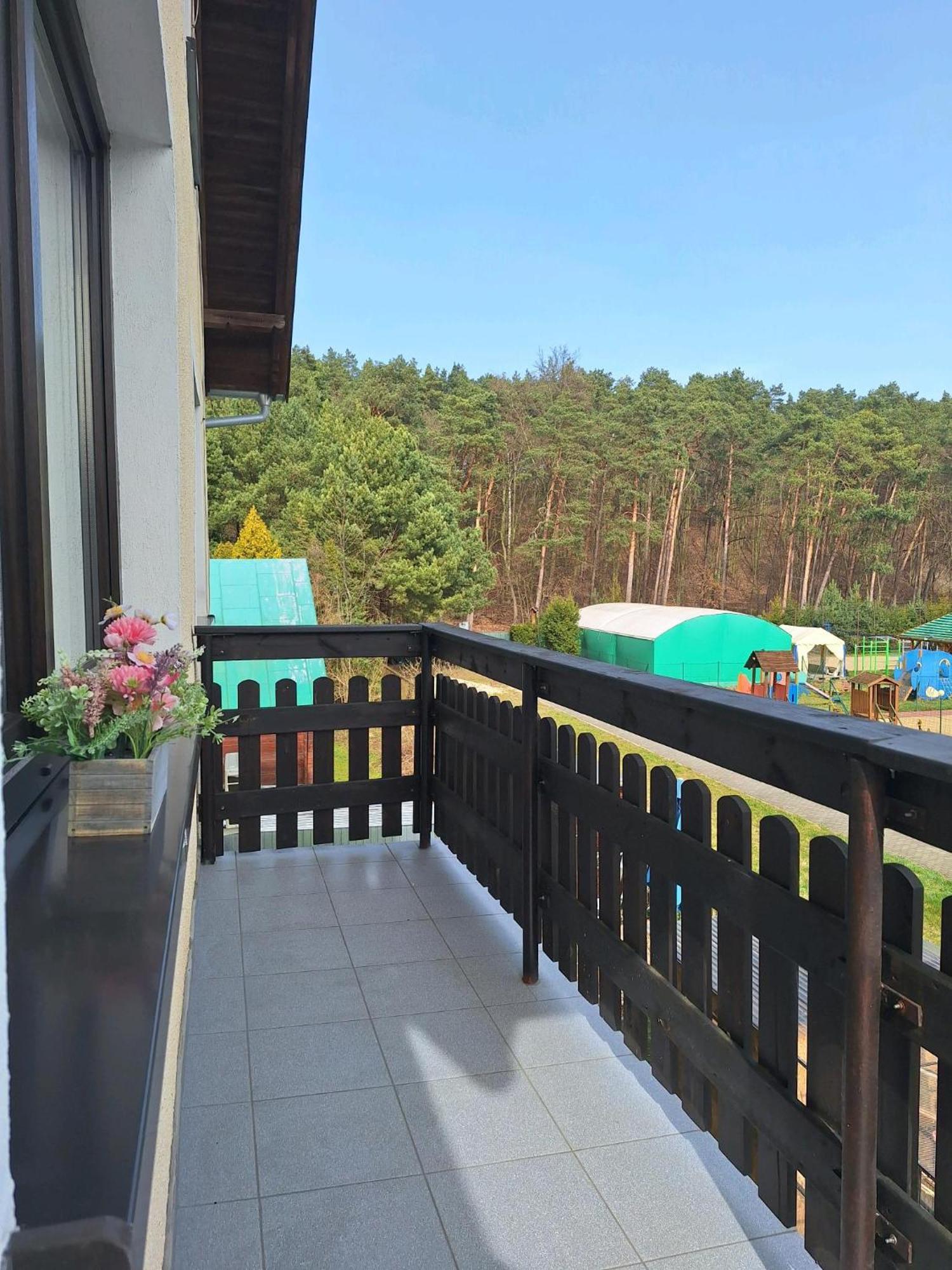 Lesne Zacisze Hotell Mikoszewo Exteriör bild