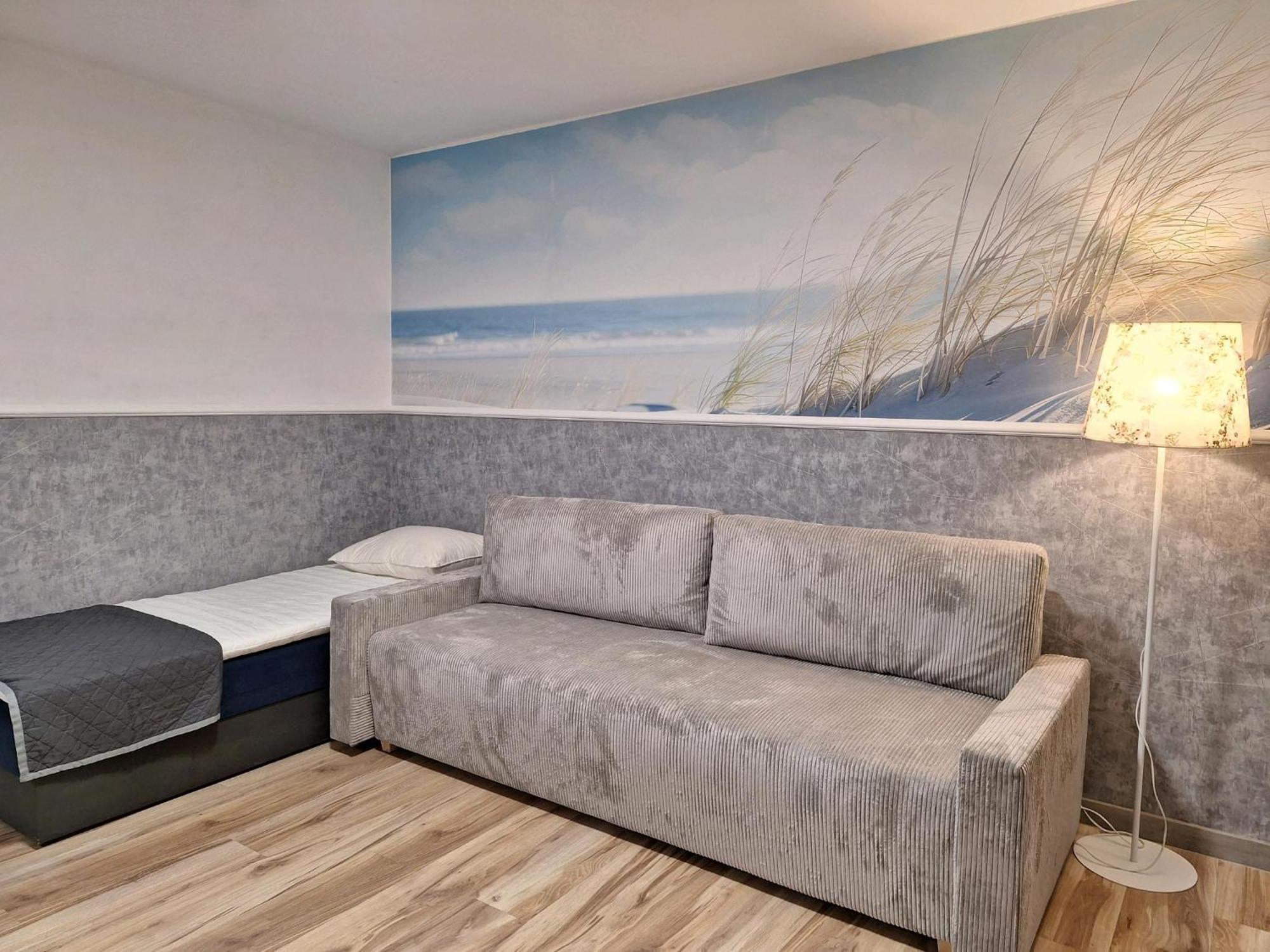 Lesne Zacisze Hotell Mikoszewo Exteriör bild